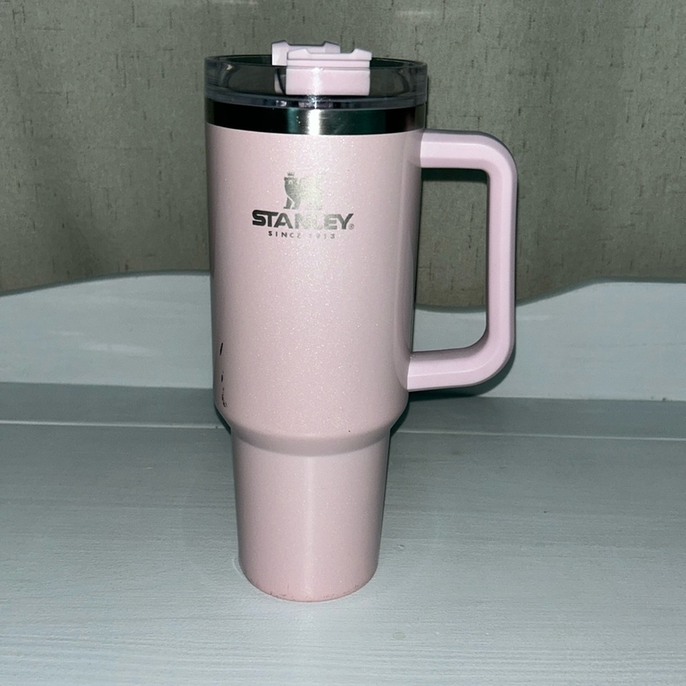 40oz Stanley tumbler
